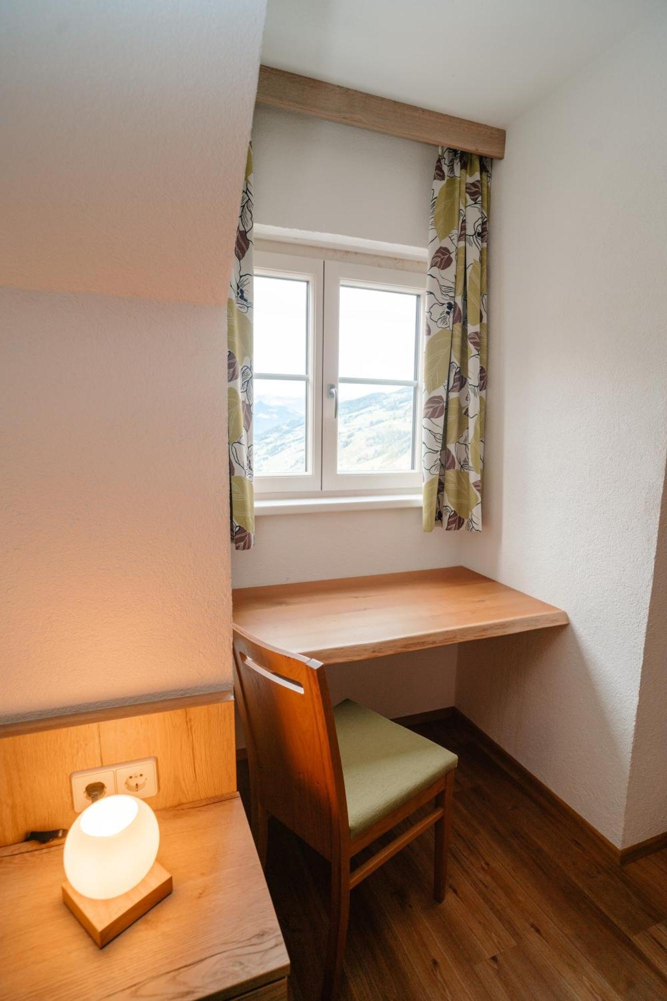 Ertlschweigerhaus Pension - Appartements - Zimmer Donnersbach 외부 사진